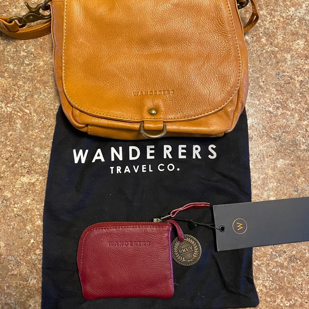 Wanderers Travel Co cross body bag - small